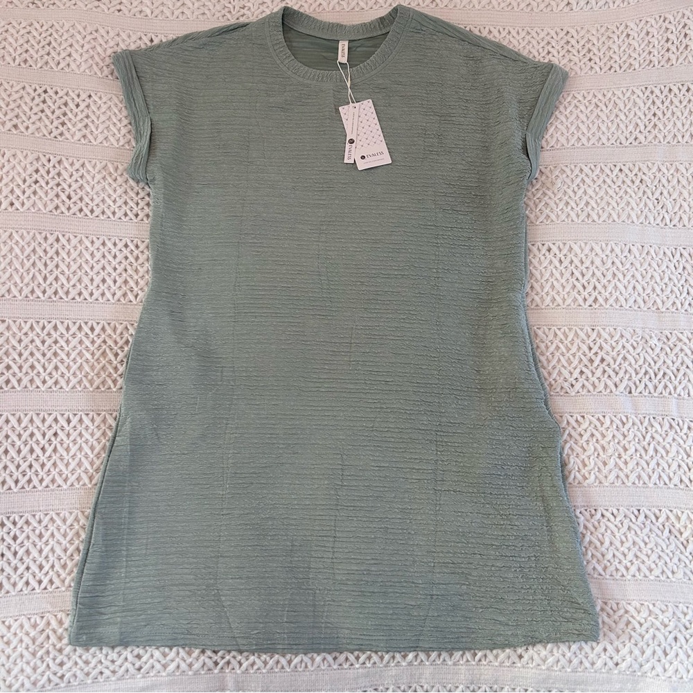 NWT Evaless Textured Stretch Dress XL Sage Green Crew Neck Cap Sleeve Mini